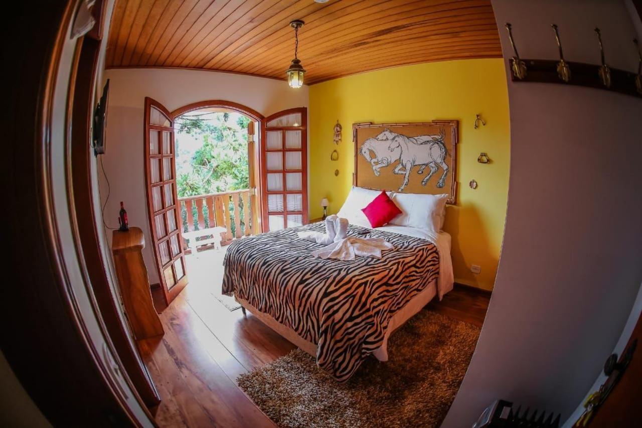 Mansao Austriaca Guesthouse Campos do Jordão 外观 照片