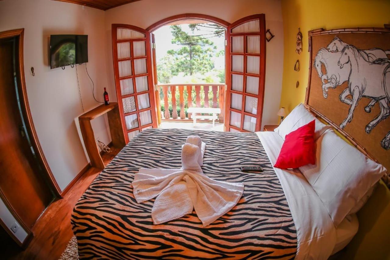 Mansao Austriaca Guesthouse Campos do Jordão 外观 照片
