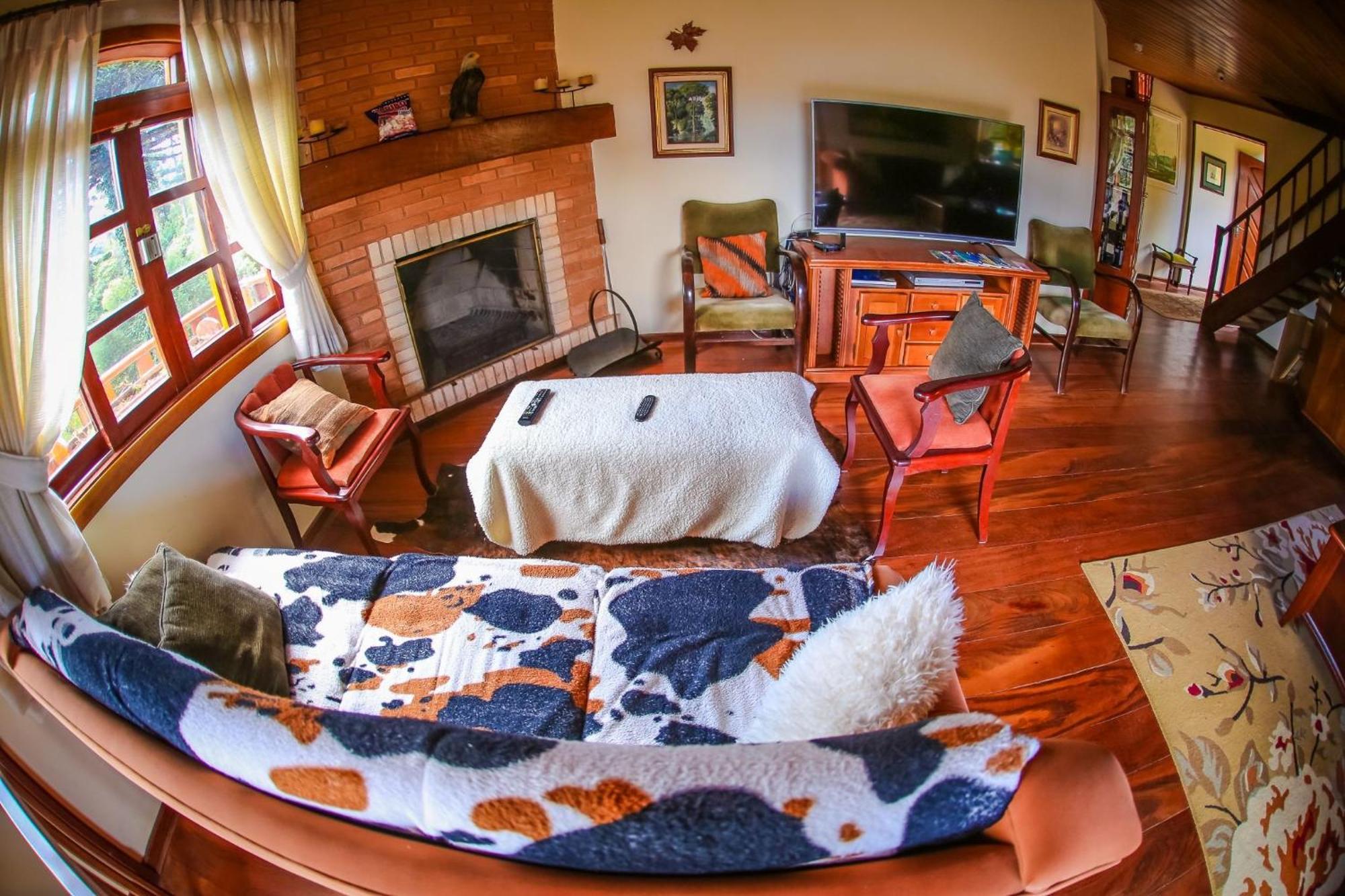 Mansao Austriaca Guesthouse Campos do Jordão 外观 照片